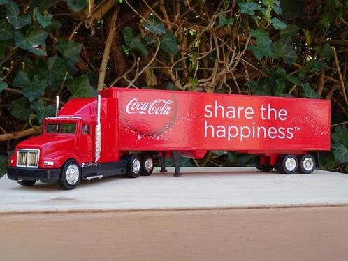 Amerikaanse Coca-Cola vrachtwagen met oplegger, Hobby en Vrije tijd, Modelauto's | Overige schalen, Nieuw, Bus of Vrachtwagen