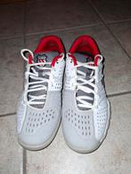 Chaussures de tennis en salle (K-Swiss - taille 41), Sports & Fitness, Tennis, Enlèvement, Neuf, Chaussures, K-Swiss