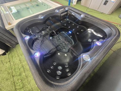 Balboa KOOPJE‼️mooie 6 pers spa vandaag bezorgd, Tuin en Terras, Bubbelbaden en Hottubs, Gebruikt, Filter, Pomp, Ophalen of Verzenden