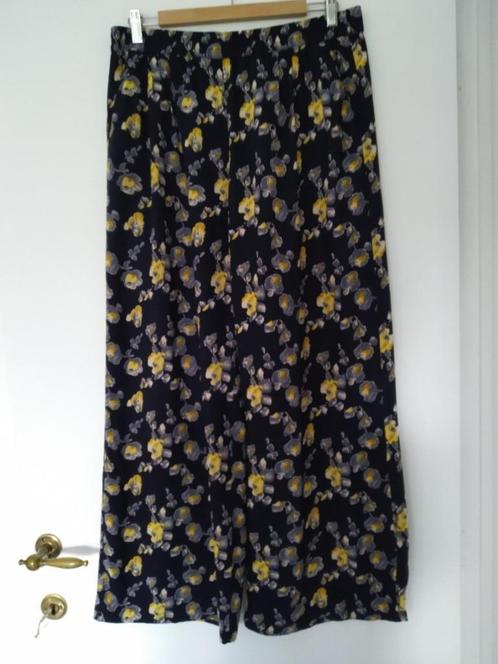 lange broek - maat L - als nieuw, Kleding | Dames, Broeken en Pantalons, Zo goed als nieuw, Maat 42/44 (L), Blauw, Lang, Ophalen of Verzenden