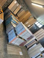 Verschillende soorten vloer af te halen in brecht, Ophalen, Zo goed als nieuw