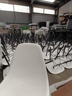 chaises charles eames numérotées, Autres matériaux, Cinq, Six Chaises ou plus, Utilisé, DSW design