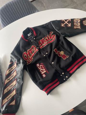 Ac Milan Off white Jackets, Sports & Fitness, Football, Taille S, Enlèvement, Neuf