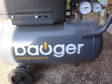 Pneumatische slangcompressor en slanghaspel beschikbaar voor biedingen