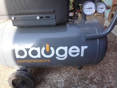 Pneumatische slangcompressor en slanghaspel, Doe-het-zelf en Bouw, Compressors, Gebruikt, 6 tot 10 bar, 25 tot 100 liter, Mobiel