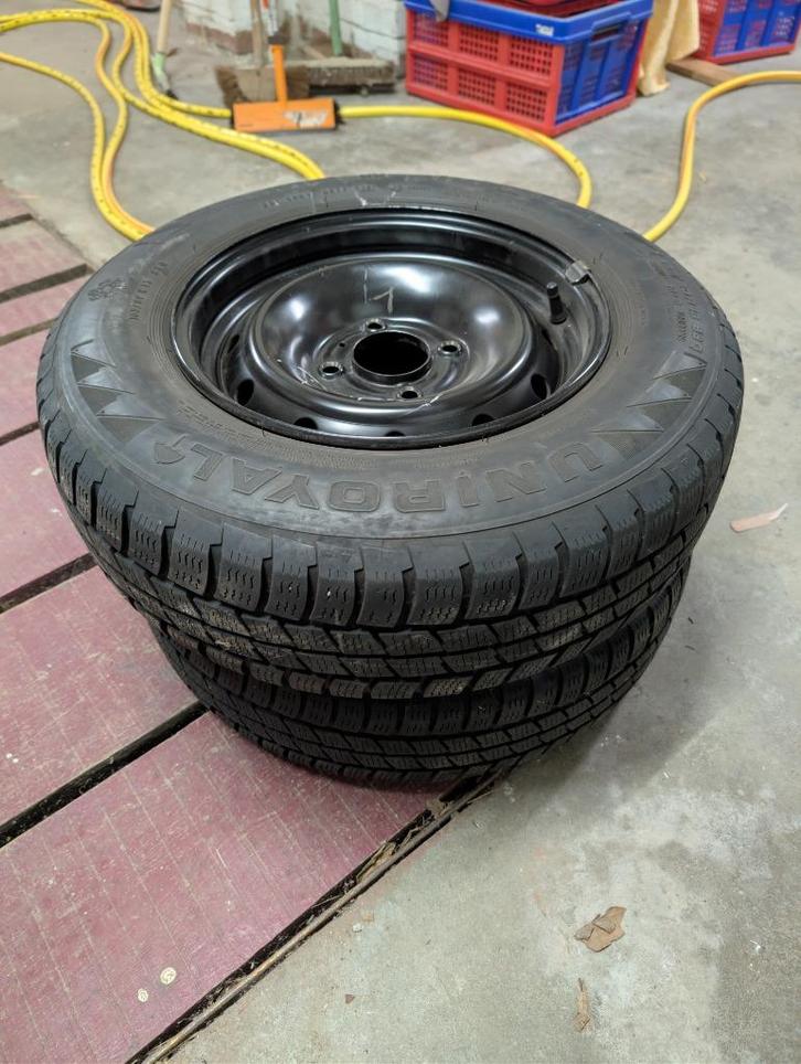 4 winterbanden 165/80 R13 gemonteerd op een metalen velg, Auto-onderdelen, Banden en Velgen, Velg(en), Winterbanden, 13 inch, 165 mm