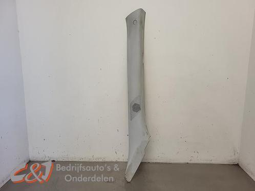 Stijlbekleding links-voor van een Iveco New Daily, Auto-onderdelen, Interieur en Bekleding, Overige automerken, Gebruikt, 3 maanden garantie