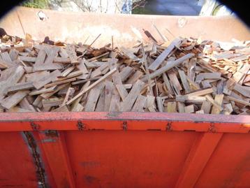 Kachel/haardhout container 12m³ beschikbaar voor biedingen