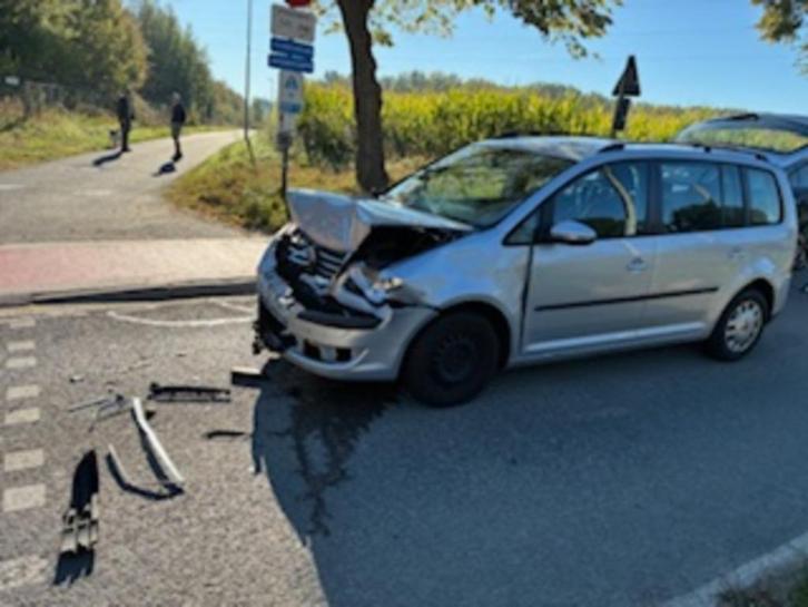auto, Auto's, Volkswagen, Particulier, Touran, ABS, Airbags, Airconditioning, Centrale vergrendeling, Dakrails, Elektrische buitenspiegels