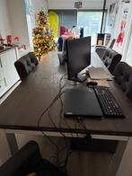 Eetkamertafel Henders en Hazel en 4 clubstoelen, Huis en Inrichting, Ophalen