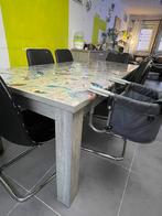 Table grise avec chaises, Maison & Meubles, Rectangulaire, 75 cm ou plus, 50 à 100 cm, 150 à 200 cm