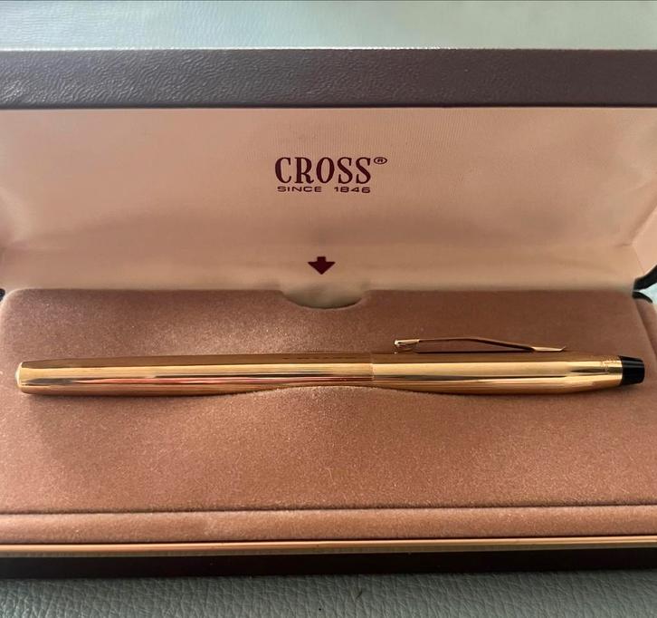 Cross Century Classic plaqué goud vulpen uit 1980, Verzamelen, Pennenverzamelingen, Nieuw, Vulpen, Cross, Ophalen of Verzenden