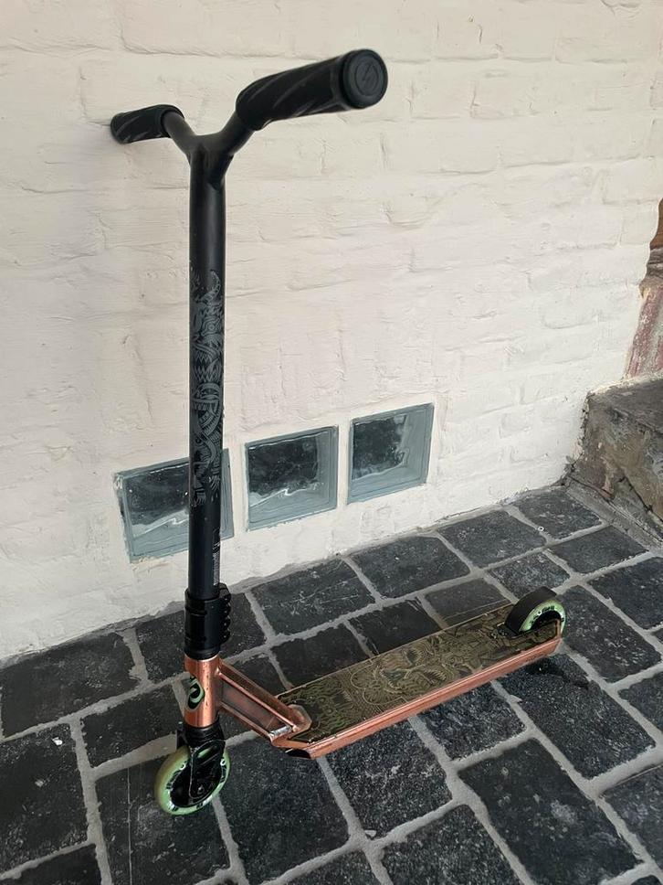 Stuntstep Decathlon – goede staat, Fietsen en Brommers, Steps, Gebruikt, Gewone step, Ophalen