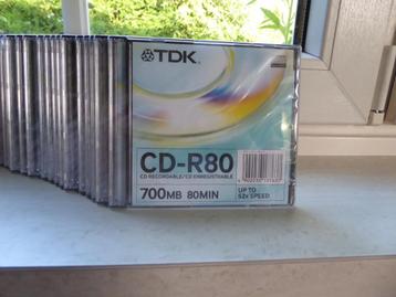 16 TDK  compact disc recordable   R 80 beschikbaar voor biedingen