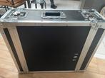 THARAS 400 POWER AMPLIFIER - 2 x 400W rms, Ophalen, Zo goed als nieuw