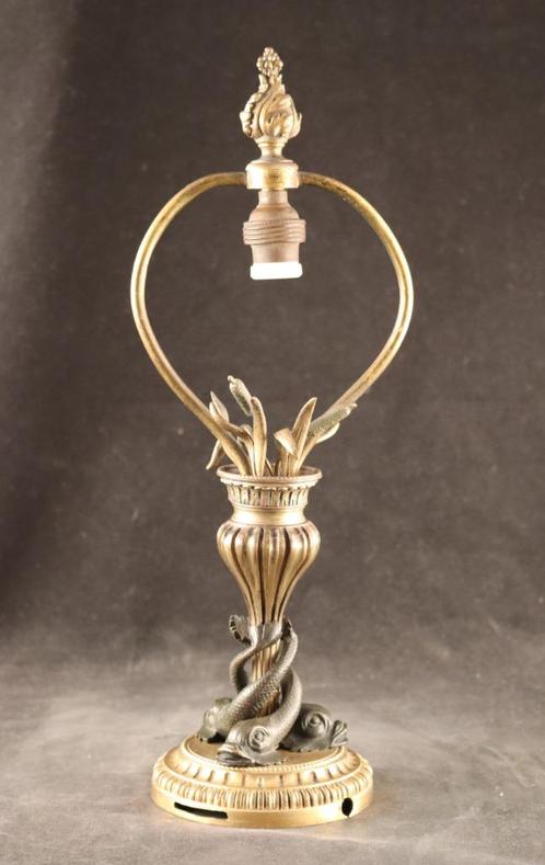 Antiek bronzen tafellampje, Antiek en Kunst, Antiek | Verlichting, Verzenden