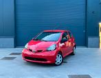 Toyota Aygo City 1.0i 1iere Main, Autos, Toyota, Achat, Hatchback, 4 cylindres, Rouge