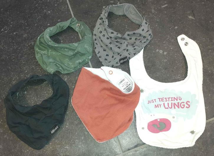 Baby 5 slabbetjes, Kinderen en Baby's, Babyvoeding en Toebehoren, Nieuw, Overige typen, Verzenden