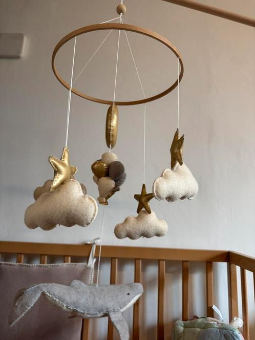 Box Mobiel wavy dreams (handgemaakt) met houder, Kinderen en Baby's, Kinderkamer | Inrichting en Decoratie, Zo goed als nieuw