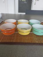 6 casseroles en pyrex dans un grill, Enlèvement, Comme neuf