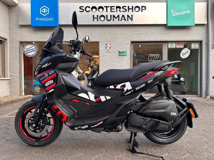 Aprilia SR GT 125cc SPORT REPLICA (nr.49), Fietsen en Brommers, Scooters | Aprilia, Overige modellen, Benzine