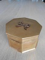Achthoekige koperen doos, Antiek en Kunst, Ophalen of Verzenden, Koper