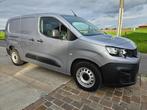 Peugeot Partner 1.2 BENZINE L2 MAXI AIRCO CRUISE PDC TREKH, Voorwielaandrijving, Stof, Used 1. Bestelwagens met ervaring., Euro 6
