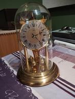 staande klok - kastmodel, Antiek en Kunst, Ophalen
