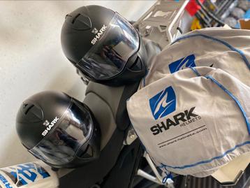 2 Shark evoline 3 systeemhelm (M en Xl) bluetooth intercom, XL, Shark, Enlèvement, Neuf, sans ticket