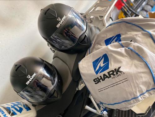 2 Shark evoline 3 systeemhelm (M en Xl) bluetooth intercom, Motoren, Kleding | Motorhelmen, Systeemhelm, XL, Shark, Nieuw zonder kaartje
