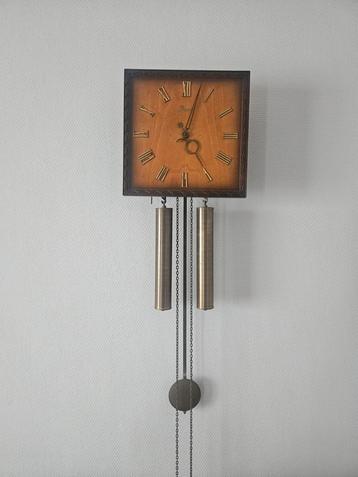 Art deco klok beschikbaar voor biedingen