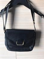 Zwarte handtas met gesp, Enlèvement ou Envoi, Comme neuf, Sac à main