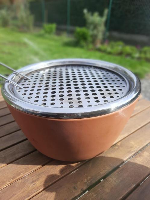 Hot pot BBQ en plantenbak in één, Jardin & Terrasse, Barbecues au charbon de bois, Comme neuf, Enlèvement