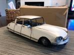 Citroën id ds en métal, Hobby en Vrije tijd, Modelauto's | 1:24, Ophalen, Zo goed als nieuw, Auto, Overige merken