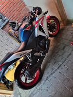 Cbr250, Motos