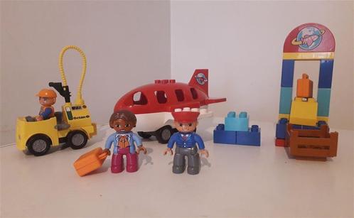 Duplo 10590 De luchthaven - compleet, Kinderen en Baby's, Speelgoed | Duplo en Lego, Zo goed als nieuw, Duplo, Complete set, Ophalen of Verzenden