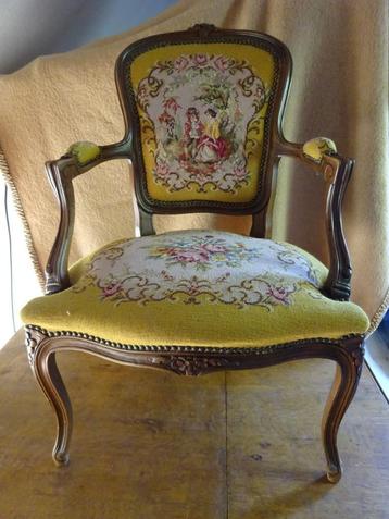 antieken zeteltjes stijl Louis XV beschikbaar voor biedingen