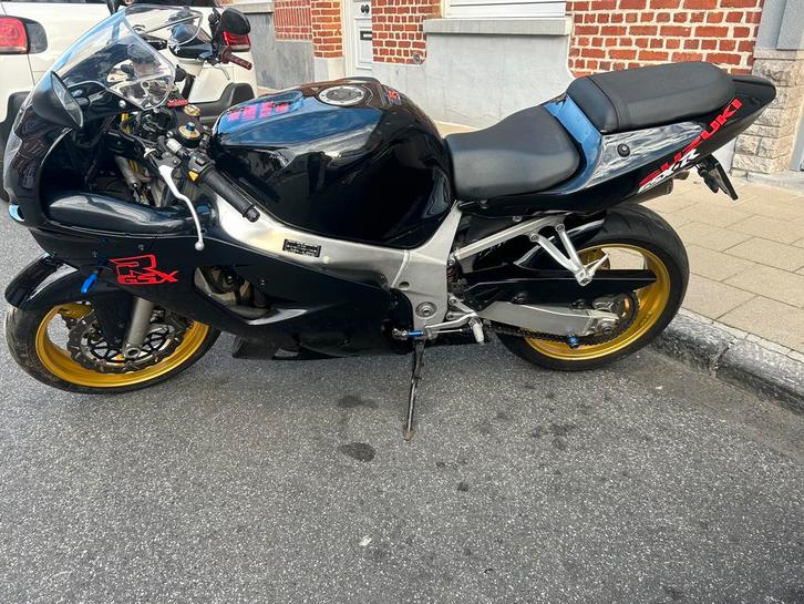 Suzuki gsxr 600 2003 control technique ok, Motos, Motos | Suzuki, Particulier, Super Sport, plus de 35 kW, 4 cylindres, Permis Moto A