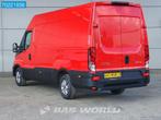 Iveco Daily 35S18 3.0L Automaat L2H2 Navi ACC LED Camera Air, Auto's, Automaat, 2382 kg, Lederen bekleding, Euro 6