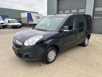 Opel Combo 1.3tdci 70 kw nette bestelwagen zie foto's beschikbaar voor biedingen