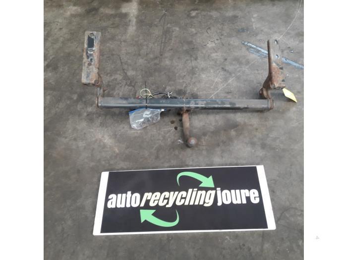 Trekhaak van een Citroen C4, Auto-onderdelen, Ophanging en Onderstel, Citroën, Gebruikt, 3 maanden garantie