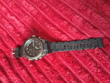 Nieuwe horloge 1 keer gedragen  beschikbaar voor biedingen