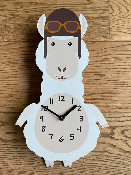 Leuke houten klok van een schaap met pilotenbril, Maison & Meubles, Accessoires pour la Maison | Horloges, Neuf, Horloge murale