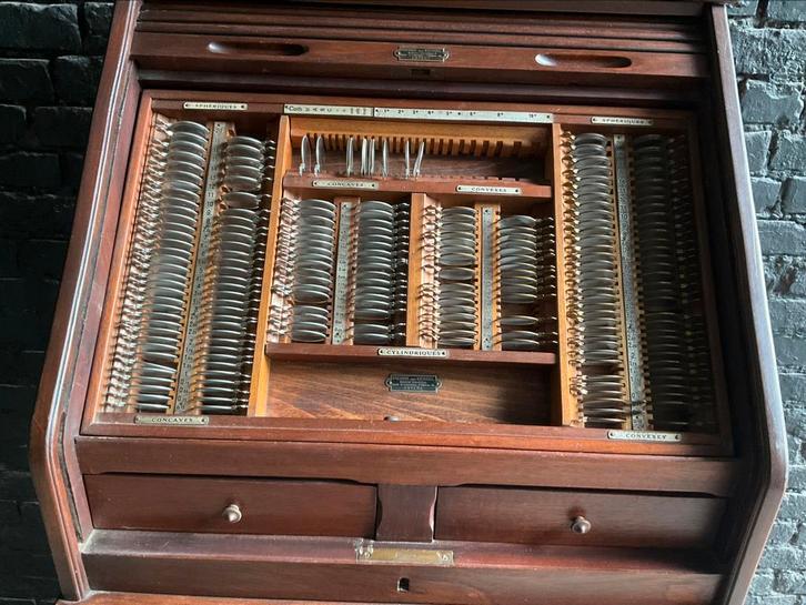 Antiek rolluikkastje  • optometrie • oogheelkunde • labo, Antiek en Kunst, Curiosa en Brocante, Ophalen