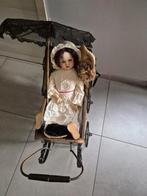 oude koets met pop,br30cm,h62cm,l80cm, Ophalen