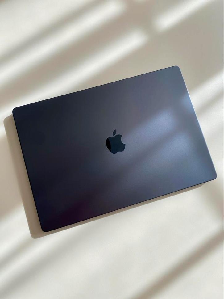 Macbook pro 16inch, Computers en Software, Apple Macbooks, Zo goed als nieuw, MacBook, 16 inch, 1 TB of meer, 16 GB, Azerty, Ophalen