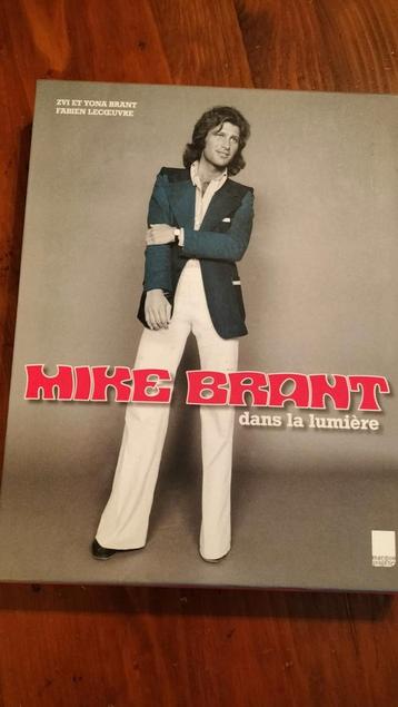 Réservez Mike Brant, Enlèvement