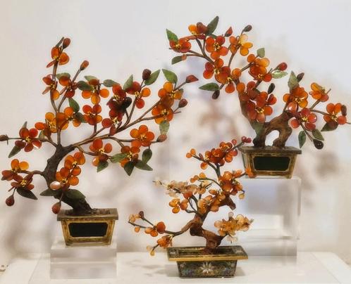 Bonsai bomen in Jadeiet en cloisonne/koperen pot., Antiek en Kunst, Curiosa en Brocante, Ophalen of Verzenden