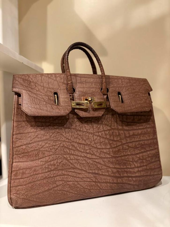 Prachtige grote lederen handtas in olifant print, Handtassen en Accessoires, Tassen | Damestassen, Zo goed als nieuw, Handtas