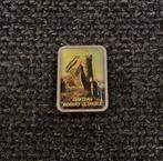 PIN - CHATEAU ROBERT LE DIABLE - MOULINEAUX - FRANCE, Verzamelen, Verzenden, Gebruikt, Stad of Land, Speldje of Pin